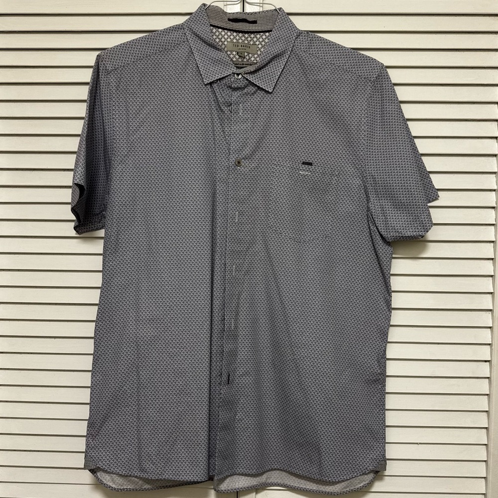 Ted Baker Black and White Patterned Button Down Shirt sz 5 awesome condition